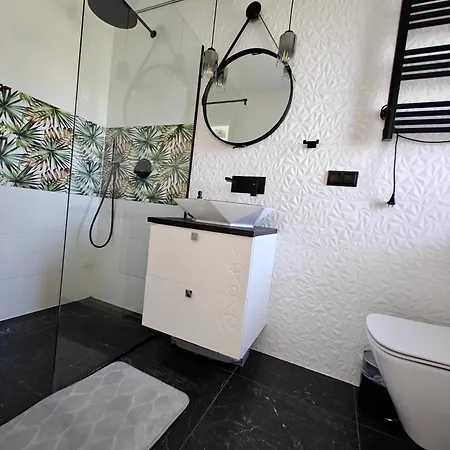 Pod Gwiezdzistym Niebem Zastan