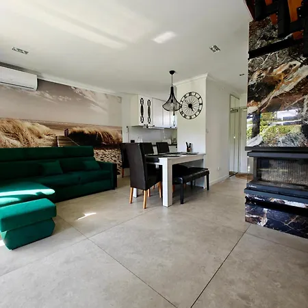 Pod Gwiezdzistym Niebem Zastan